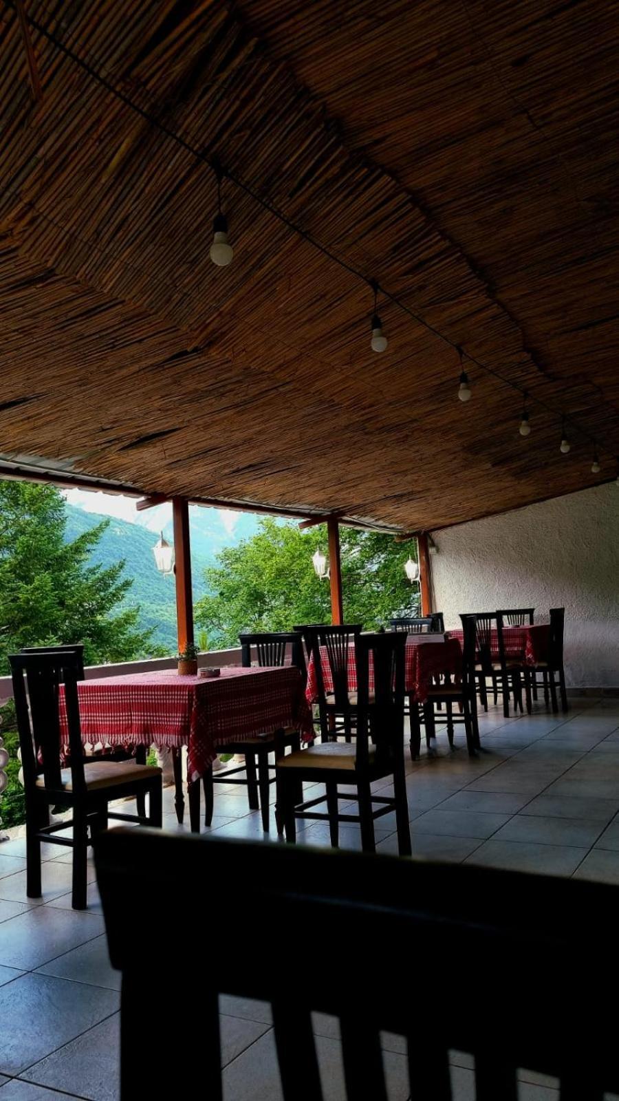 Bujtina Te Grima Hotel Theth Exterior photo